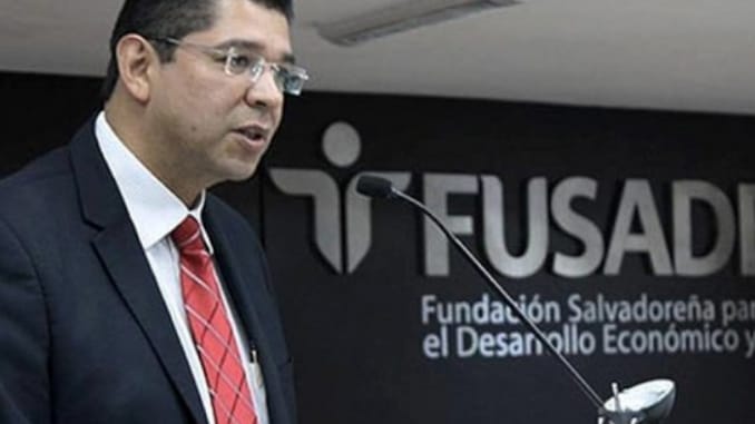 $3,400 recibió de sobresueldos Luis Mario Rodríguez para pagar sus estudios de posgrado 3400-recibio-de-sobresueldos-luis-mario-rodriguez-para-pagar-sus-estudios-de-posgrado